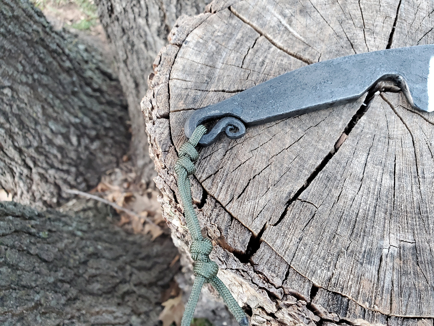 Hand Forged 5160 Knife with an Integral Style Handle