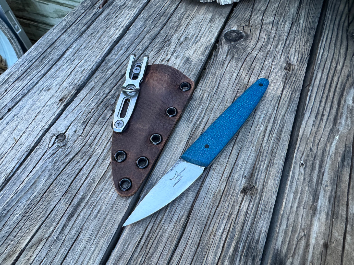Farmers Market Blade in Blue Burlap Micarta