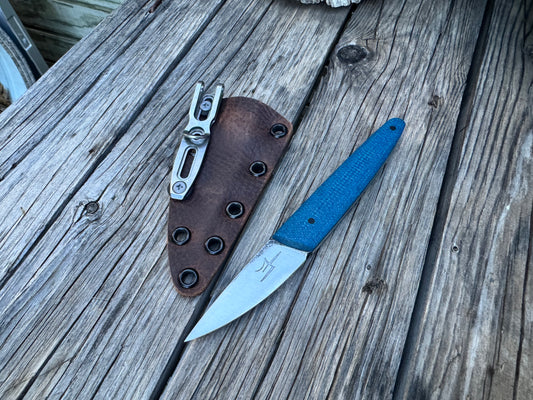 Farmers Market Blade in Blue Burlap Micarta